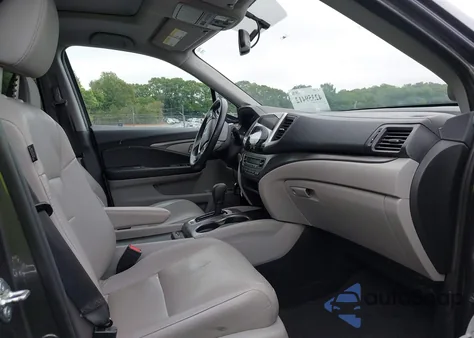 2017 Honda Pilot Ex-L z USA, uszkodzony, nr VIN 5FNYF5H77HB033090